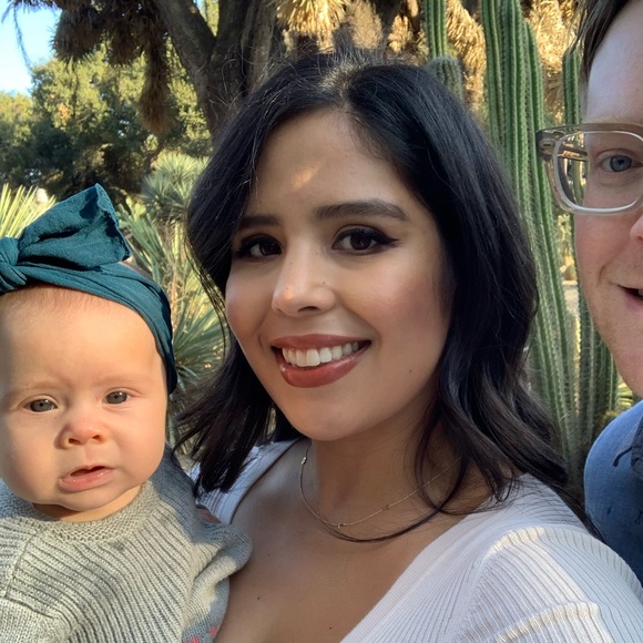 Meet your Posher, Vanessa - Picture 1 of 1